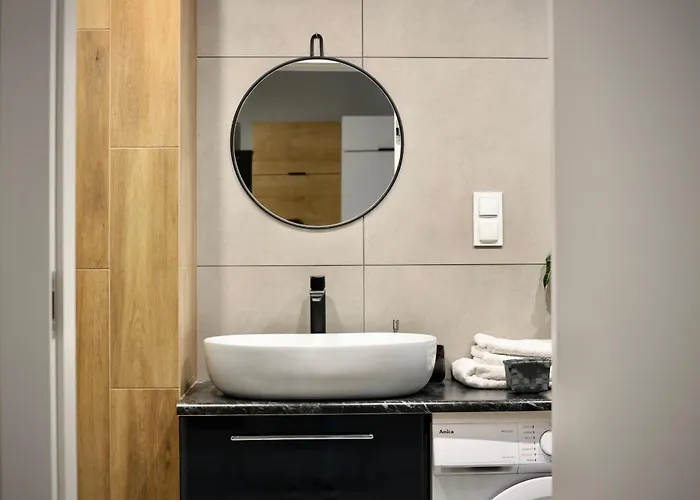 Capital Towers Scenique Апартаменты *