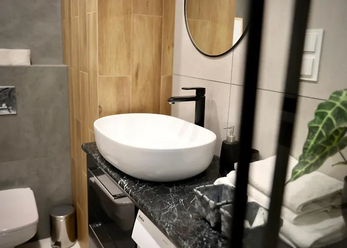 Capital Towers Scenique Апартаменты *